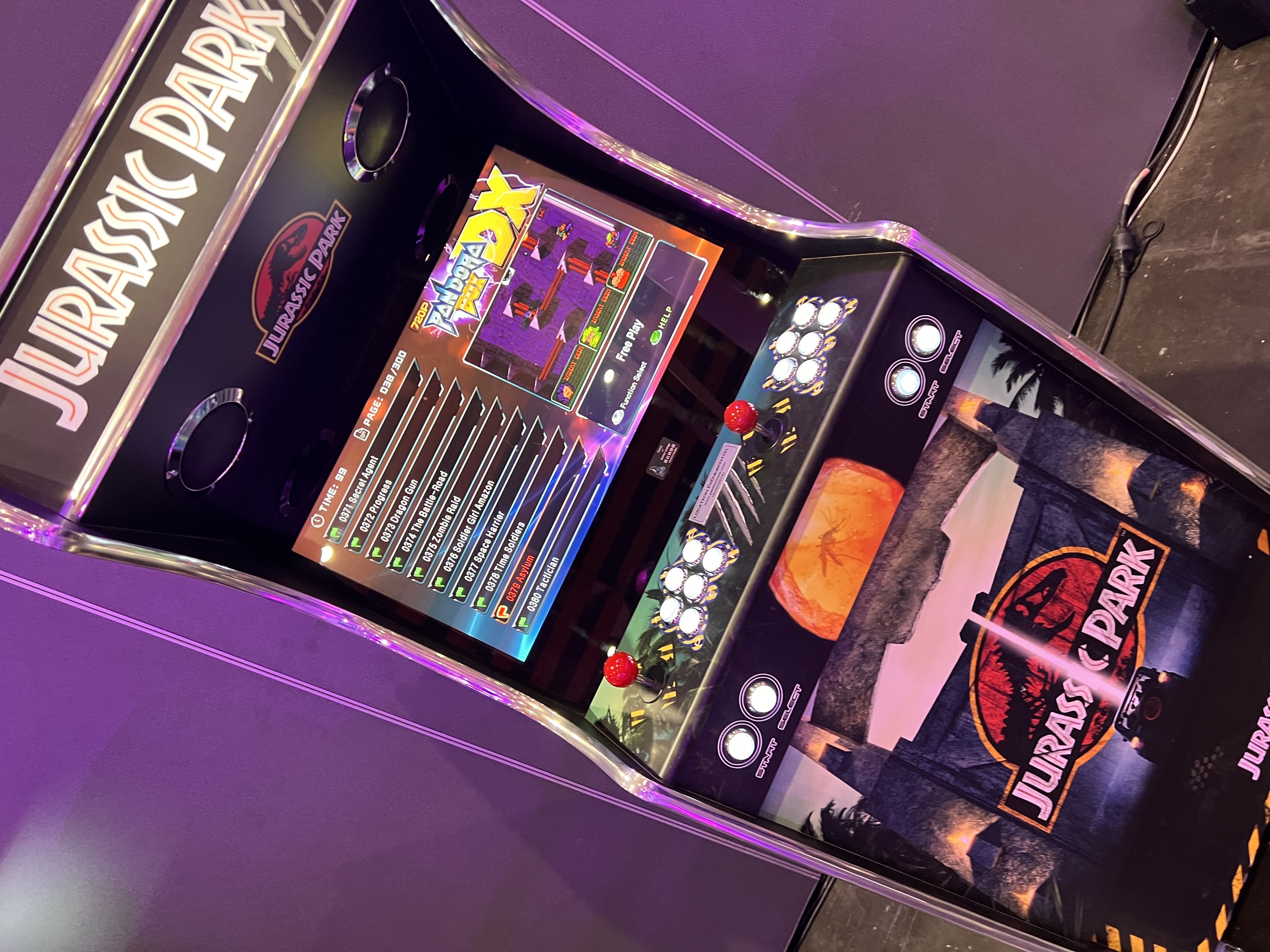 Borne Arcade jurassik park  2023 avec 5000 jeux