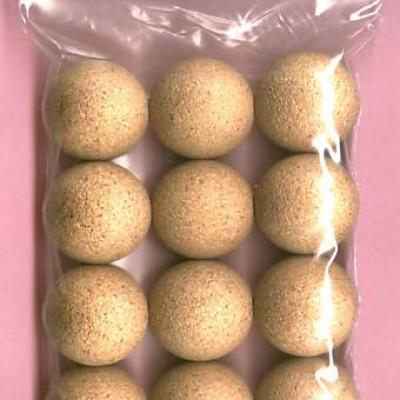 lot de 11 balles en liége naturelle 12.00€