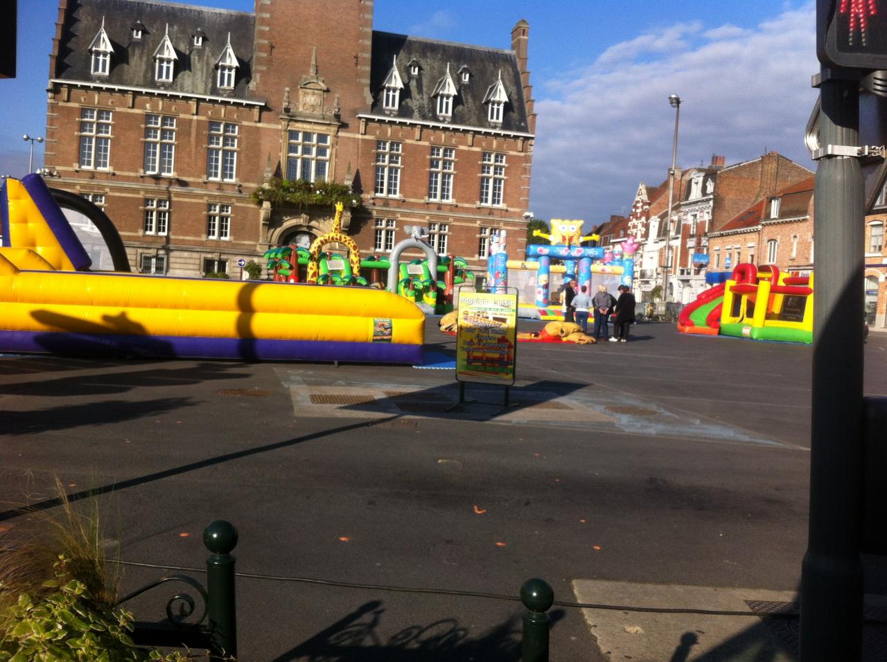 fête de quartier  avec structure gonflable